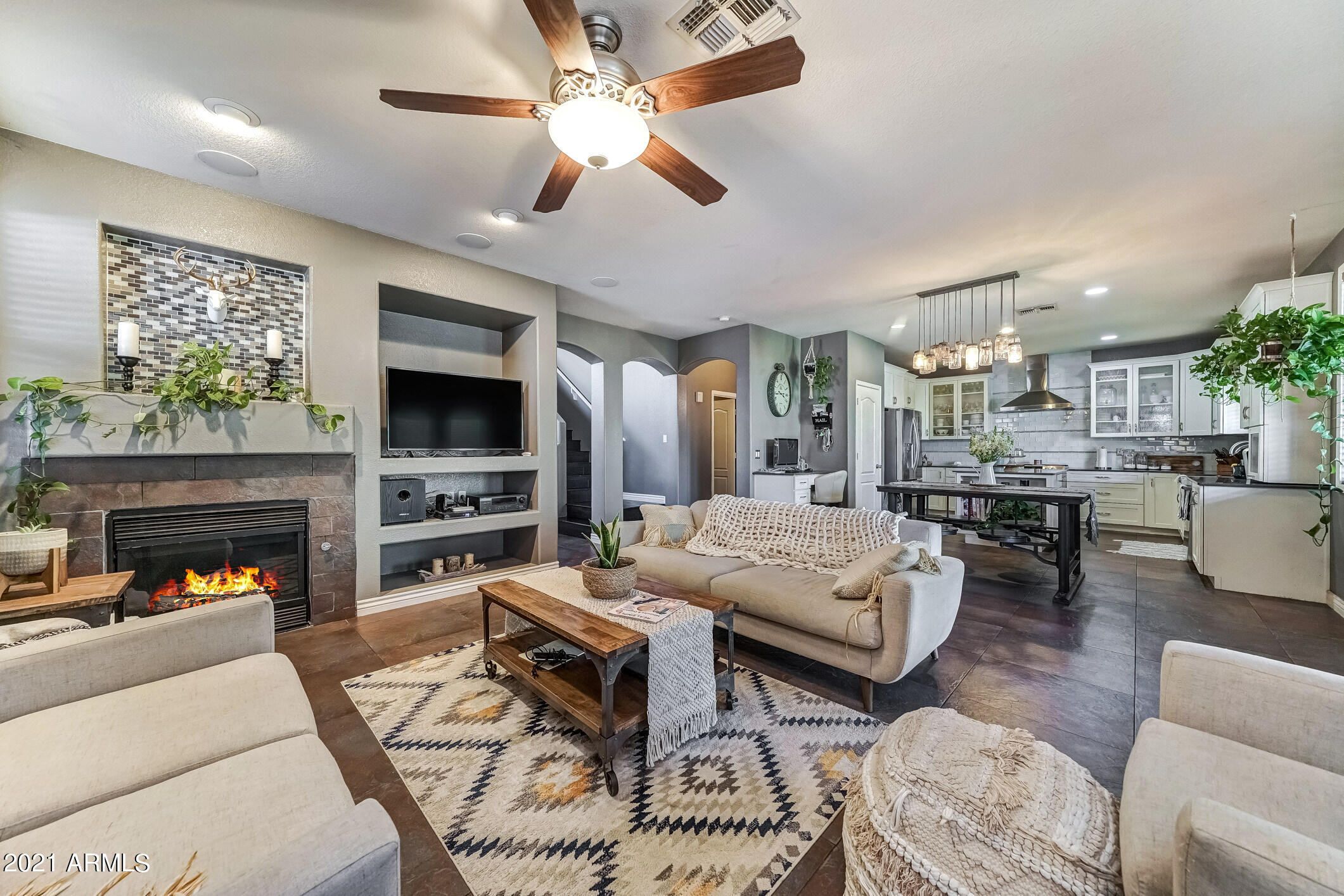 4161 South Splendor Place Gilbert, AZ 85297 - Photo 16 of 56 116-GreatRoom_3