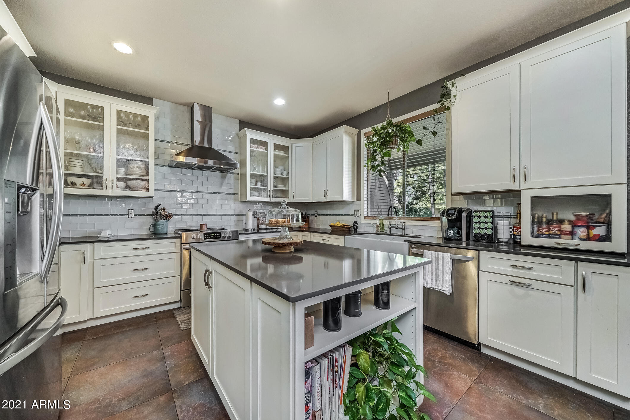 4161 South Splendor Place Gilbert, AZ 85297 - Photo 19 of 56 119-Kitchen_1