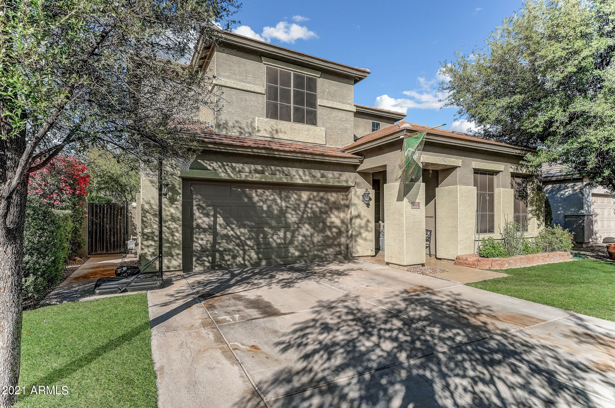 4161 South Splendor Place Gilbert, AZ 85297 - Photo 2 of 56 101-FrontLeft_Exterior