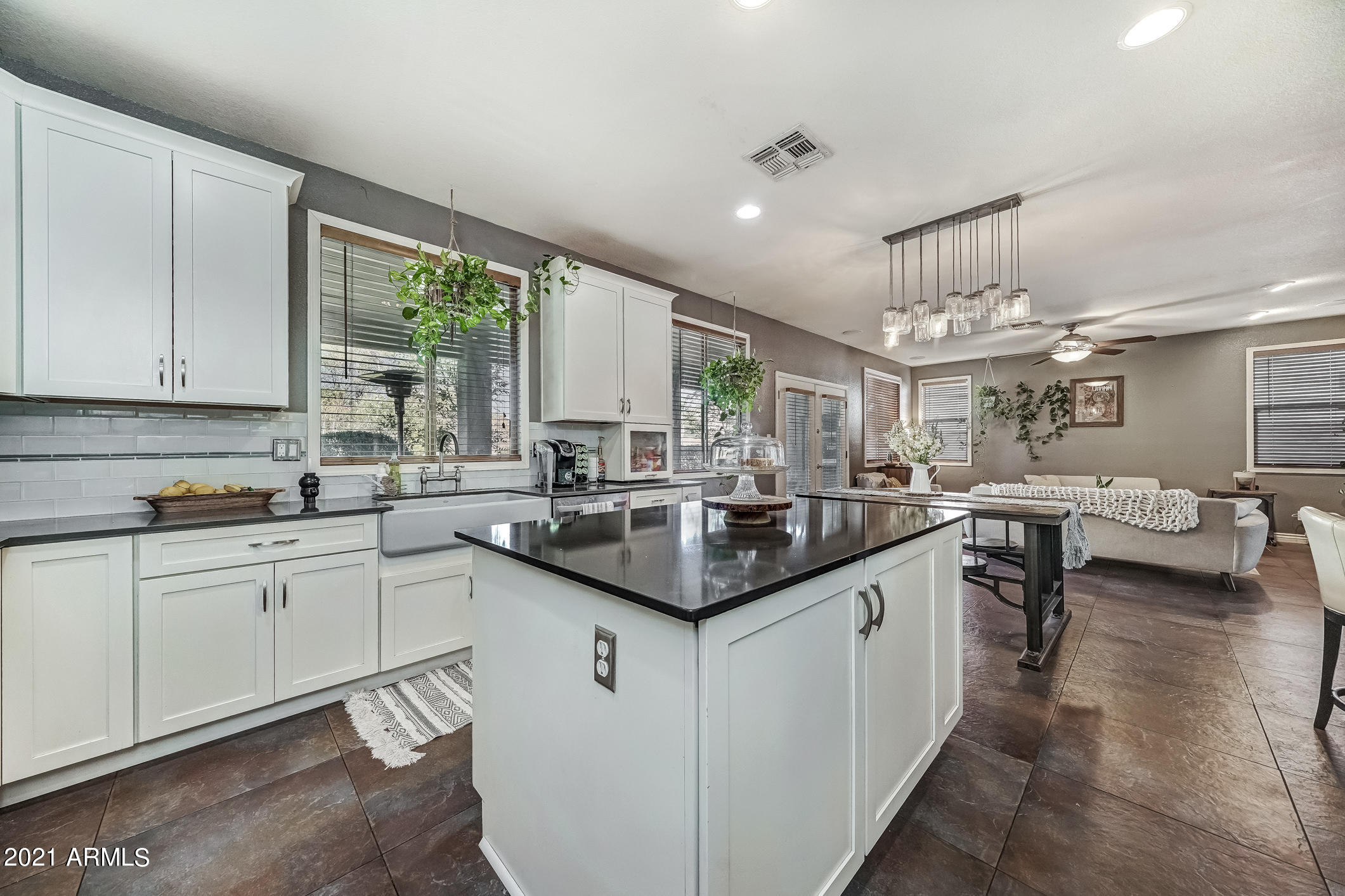4161 South Splendor Place Gilbert, AZ 85297 - Photo 23 of 56 123-Kitchen_4