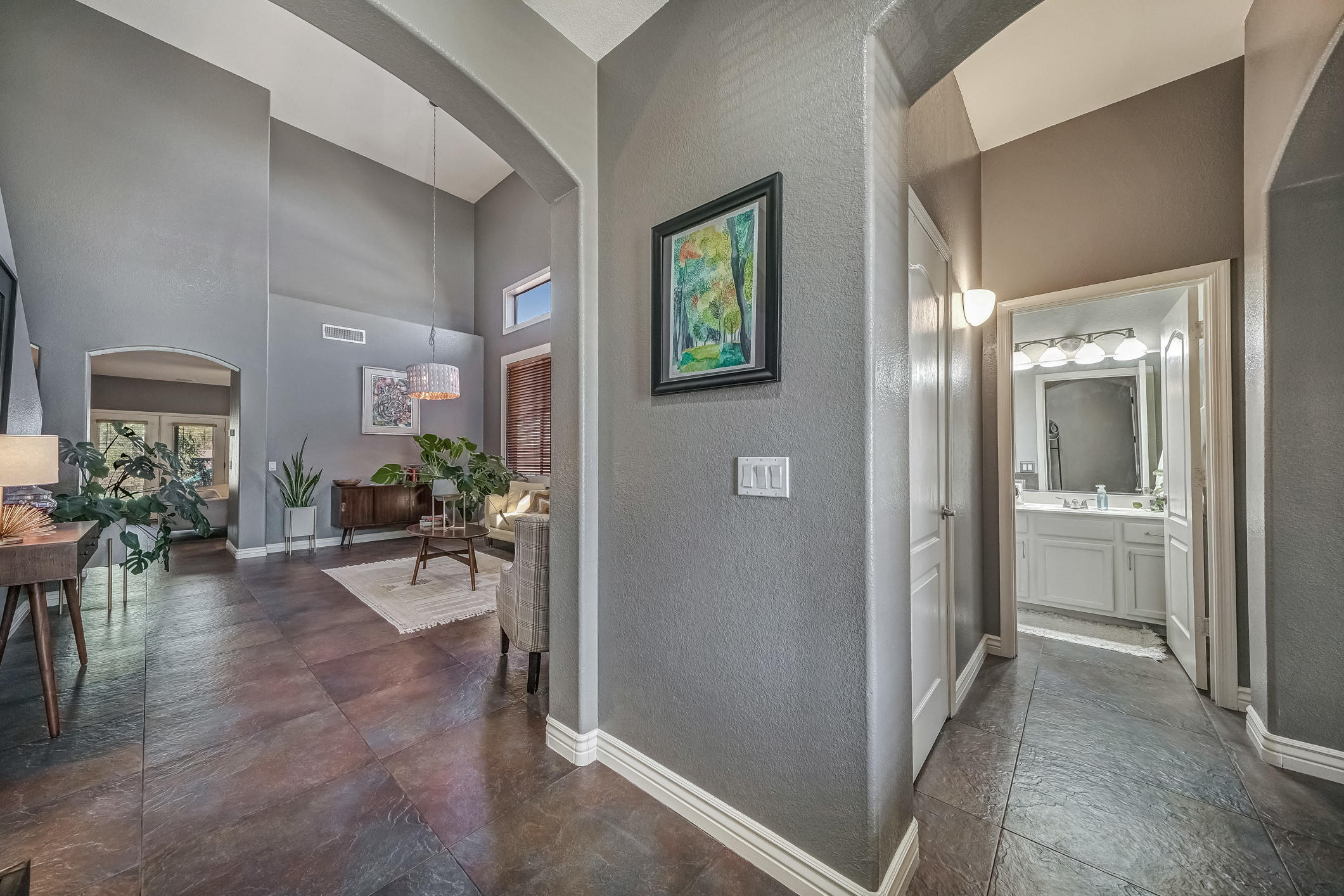 4161 South Splendor Place Gilbert, AZ 85297 - Photo 5 of 56 105-EntryView