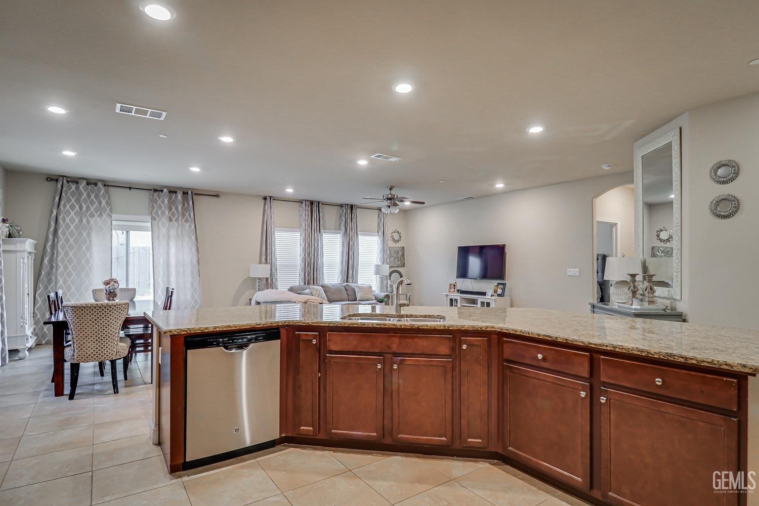 Undisclosed Address Bakersfield, CA 93311 - Photo 22 of 63