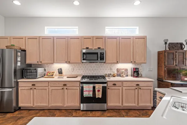$3,350 | 44129 Royal Troon Drive, Indio, CA 92201