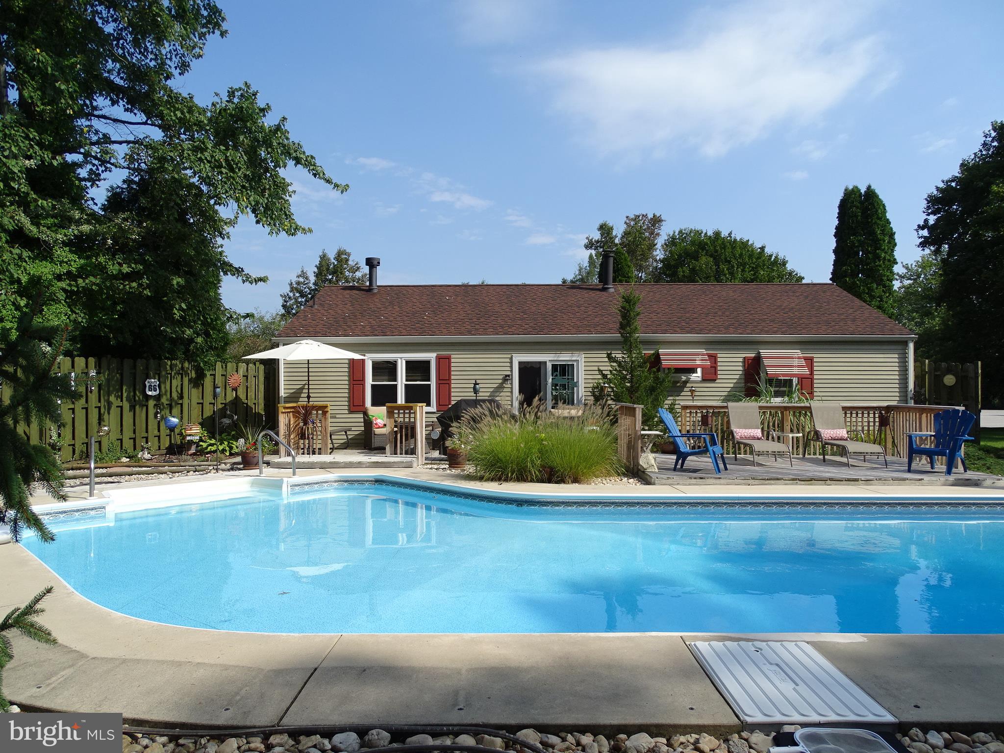 4215 Beaumont Road Dover, PA 17315 - Photo 24 of 31 Gallery Image 24