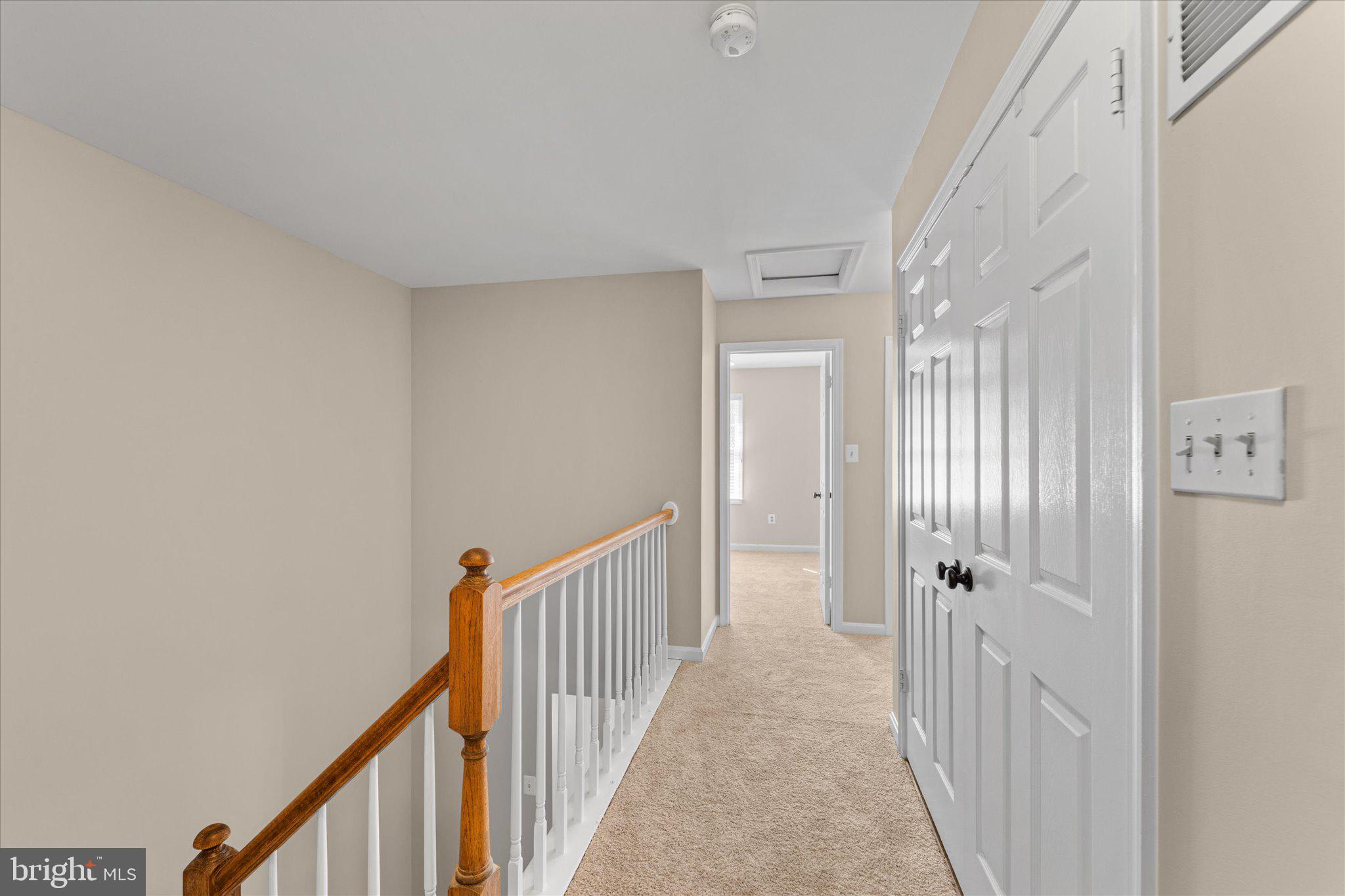 8104 Tall Timber Drive Gainesville, VA 20155 - Photo 21 of 58 Upstairs hall