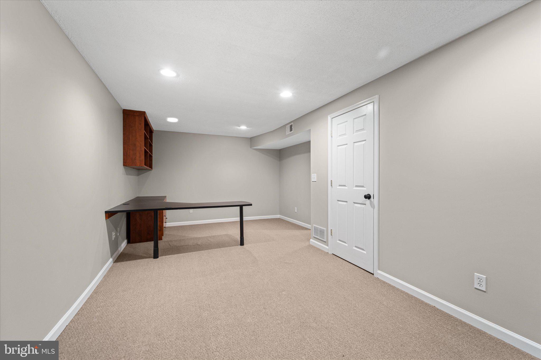 8104 Tall Timber Drive Gainesville, VA 20155 - Photo 41 of 58