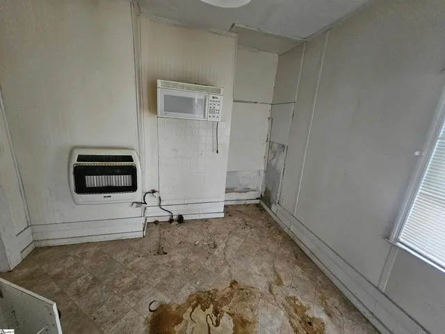 $85,000 | 506 State Rd S-30-125, Joanna, SC 29351