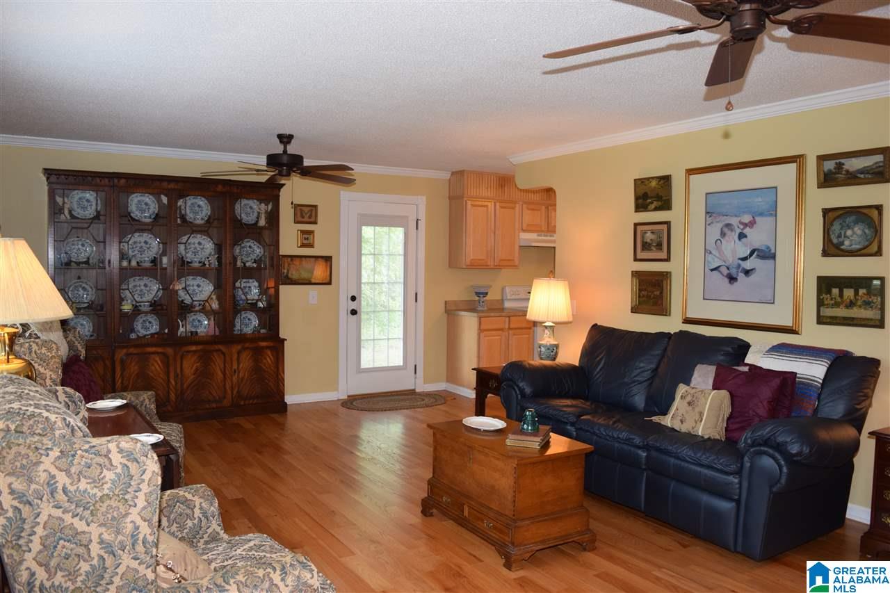 831 Spring Trail Warrior, AL 35180 - Photo 17 of 44