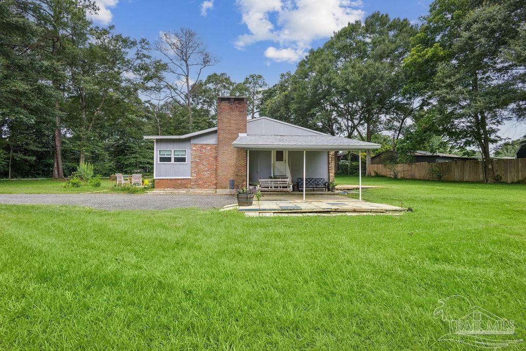 148 San Carlos Road Cantonment, FL 32533 - Photo 6 of 41