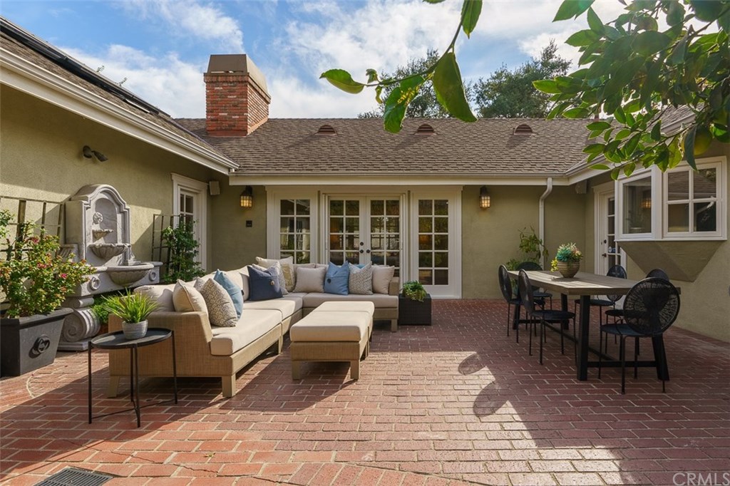 2127 Lyans Drive La Canada Flintridge, CA 91011 - Photo 37 of 57