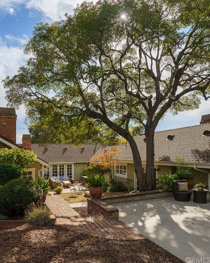 2127 Lyans Drive La Canada Flintridge, CA 91011 - Photo 42 of 57