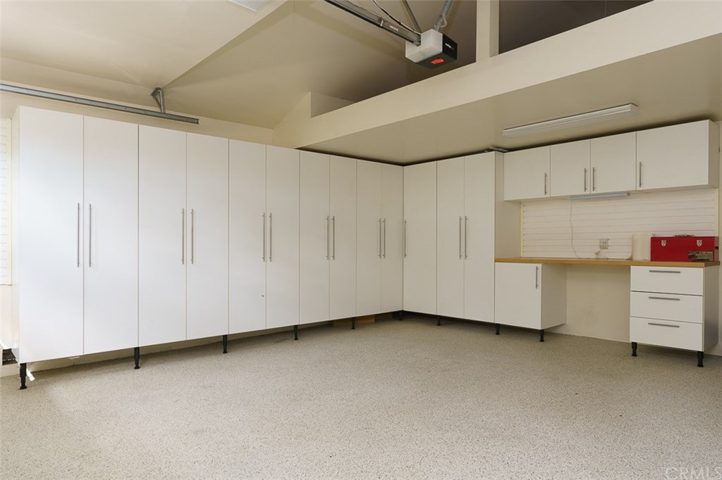 2127 Lyans Drive La Canada Flintridge, CA 91011 - Photo 48 of 57