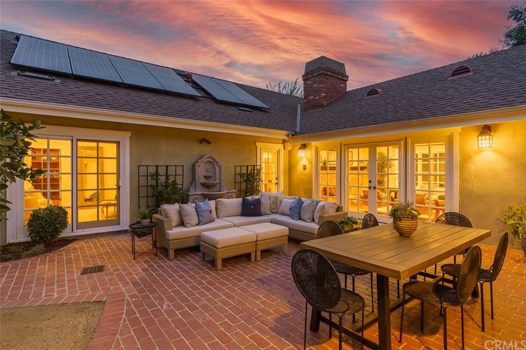 2127 Lyans Drive La Canada Flintridge, CA 91011 - Photo 54 of 57