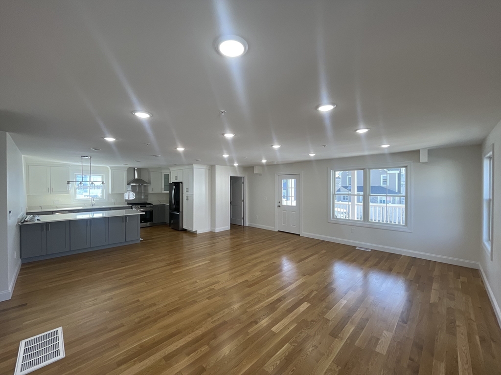 40 Everett Street, Unit 2 Everett, MA 02149 - Photo 11 of 33