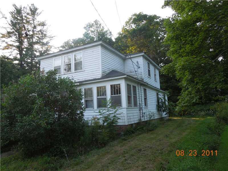 5 Fenway Avenue Springvale, ME 04083 - Photo 5 of 11 Exterior Front.