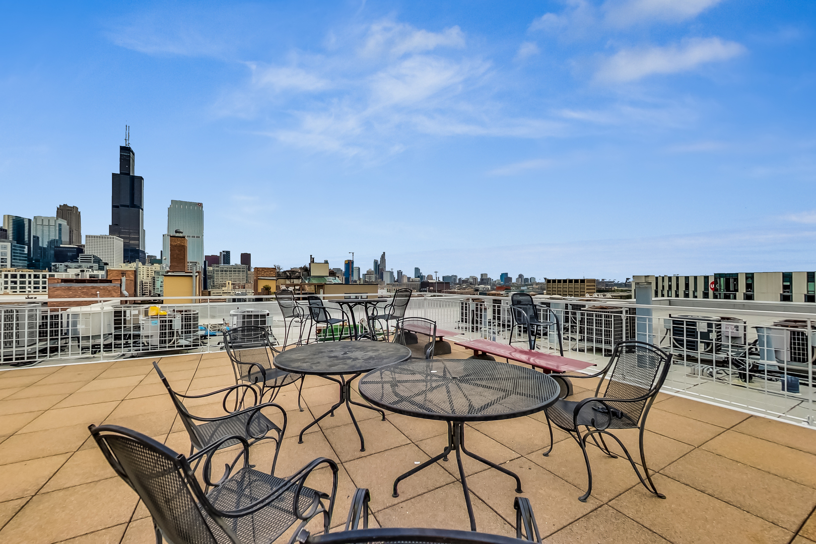 933 West Van Buren Street, Unit 912 Chicago, IL 60607 - Photo 24 of 31