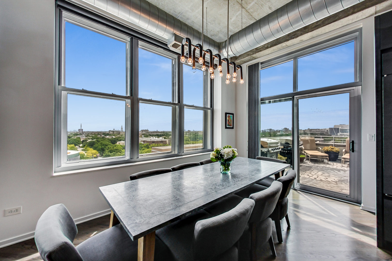 933 West Van Buren Street, Unit 912 Chicago, IL 60607 - Photo 10 of 31