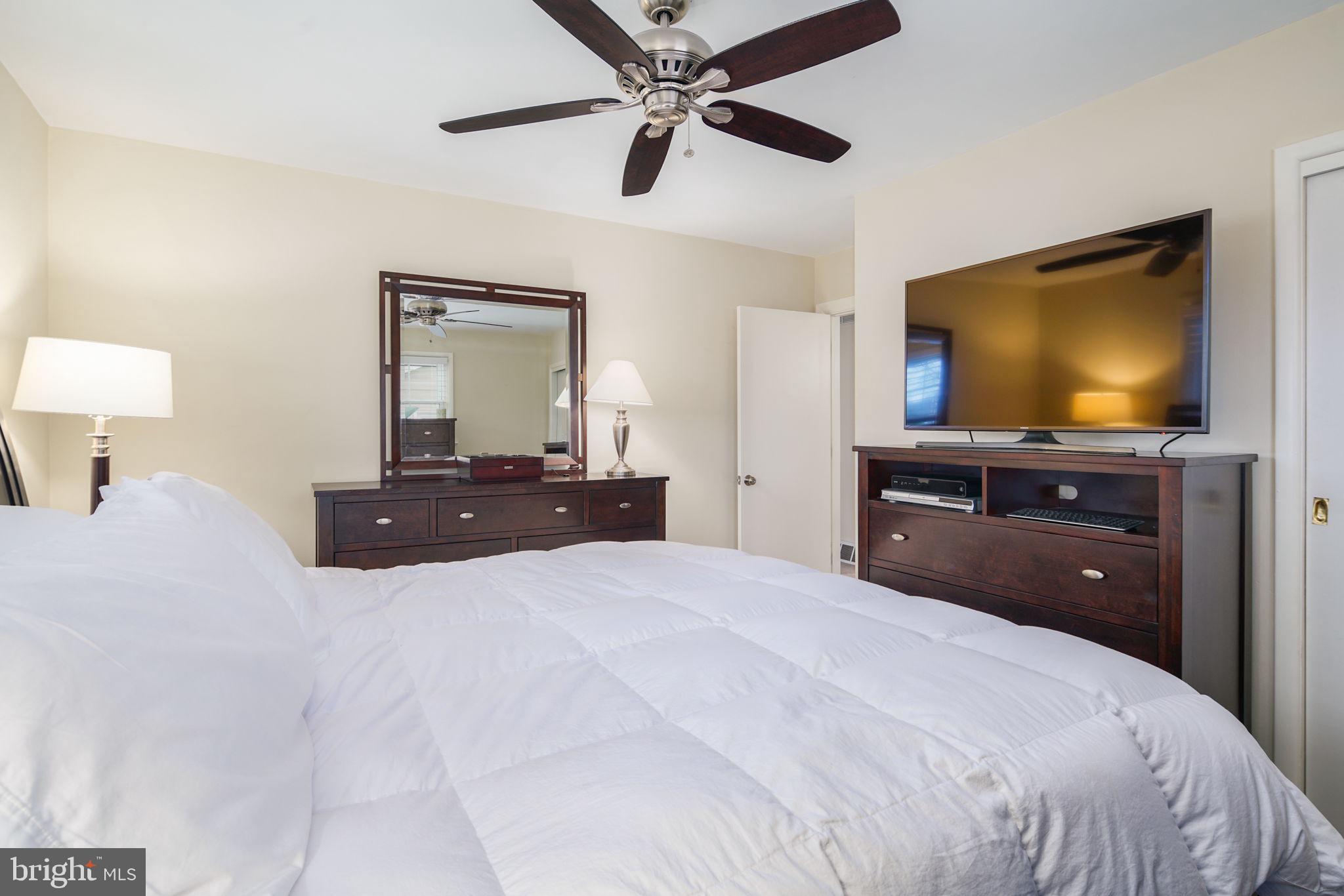 407 Hillside Lane Haddonfield, NJ 08033 - Photo 14 of 30
