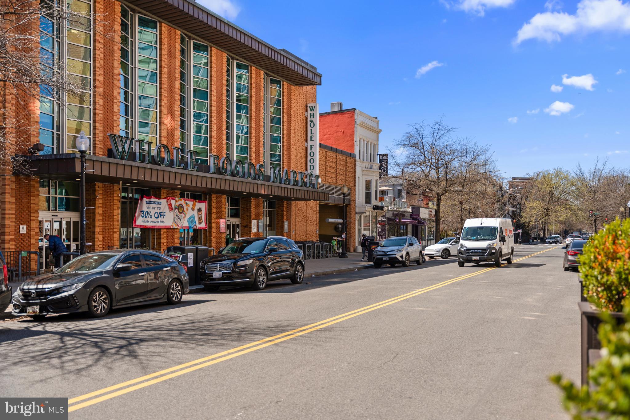 1439 Chapin Street Northwest, Unit 103 Washington, DC 20009 - Photo 31 of 33