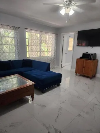 $2,100 | 3-xxx Southwest 16th Street, Fort Lauderdale, FL 33312