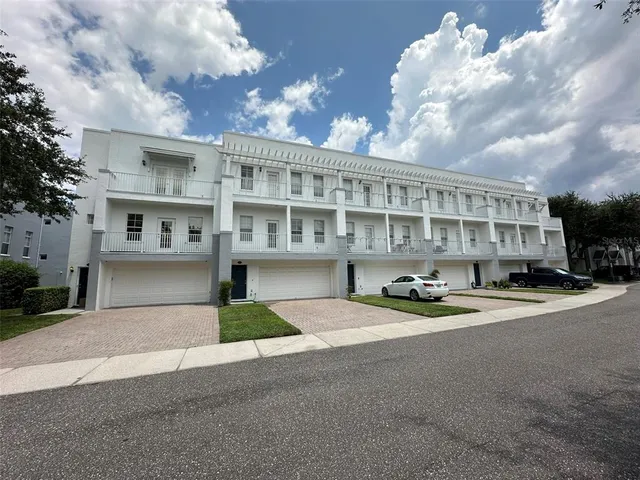 a car parked in front of a building