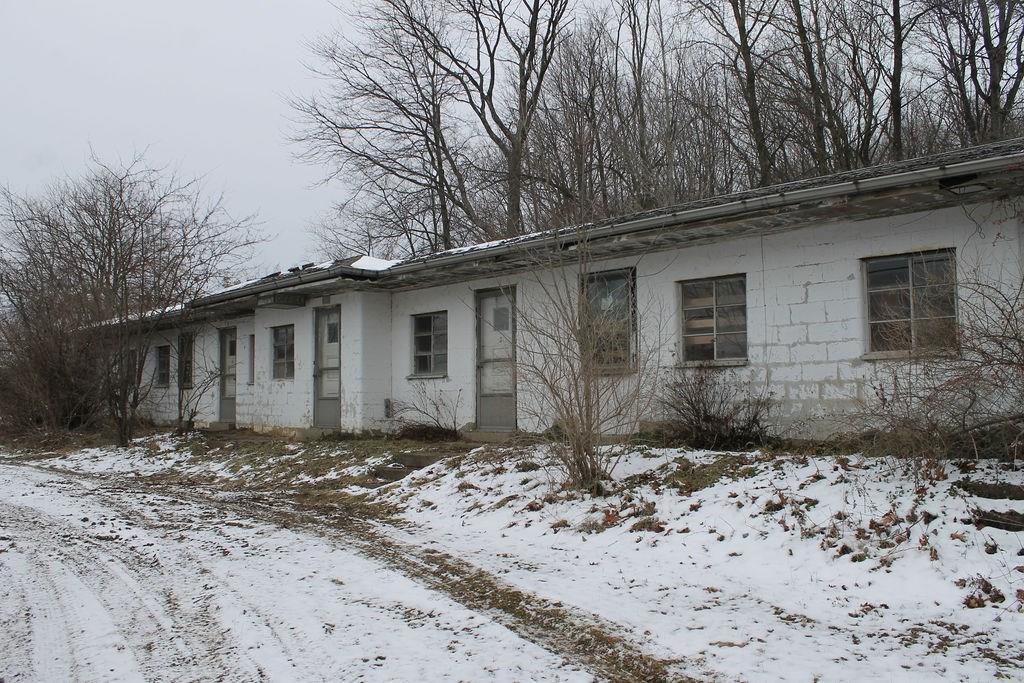 614 New Castle Road Butler, PA 16001 - Photo 2 of 16