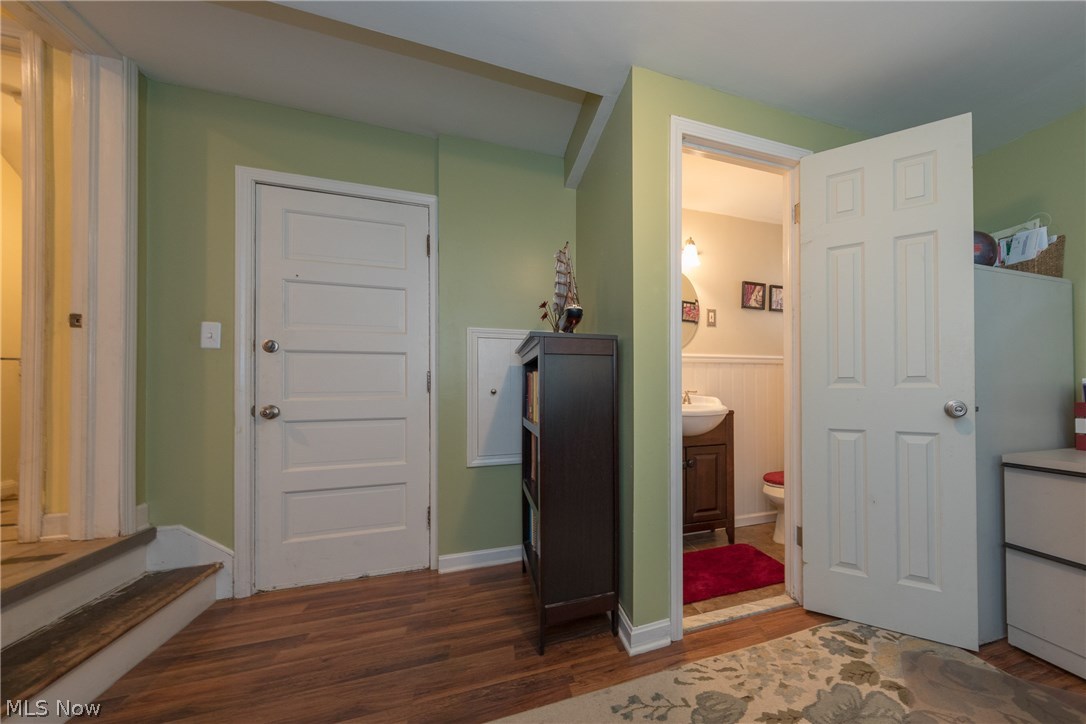 4540 Greenwold Road South Euclid, OH 44121 - Photo 19 of 34 office