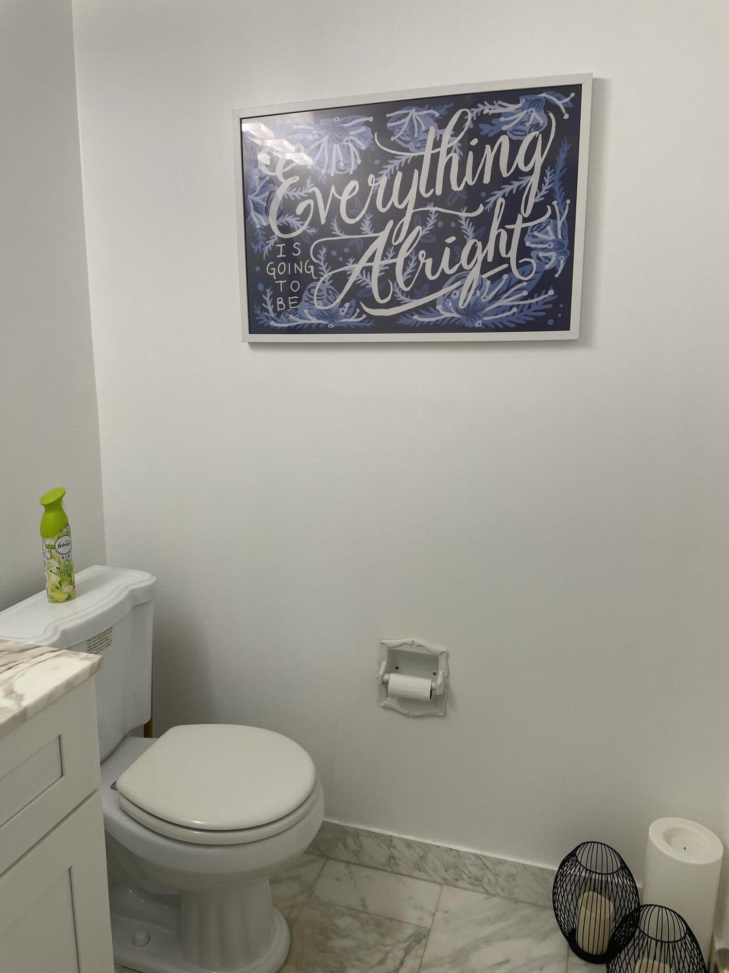 899 Jeffery Street, Unit 503 Boca Raton, FL 33487 - Photo 14 of 27 Guest Bath