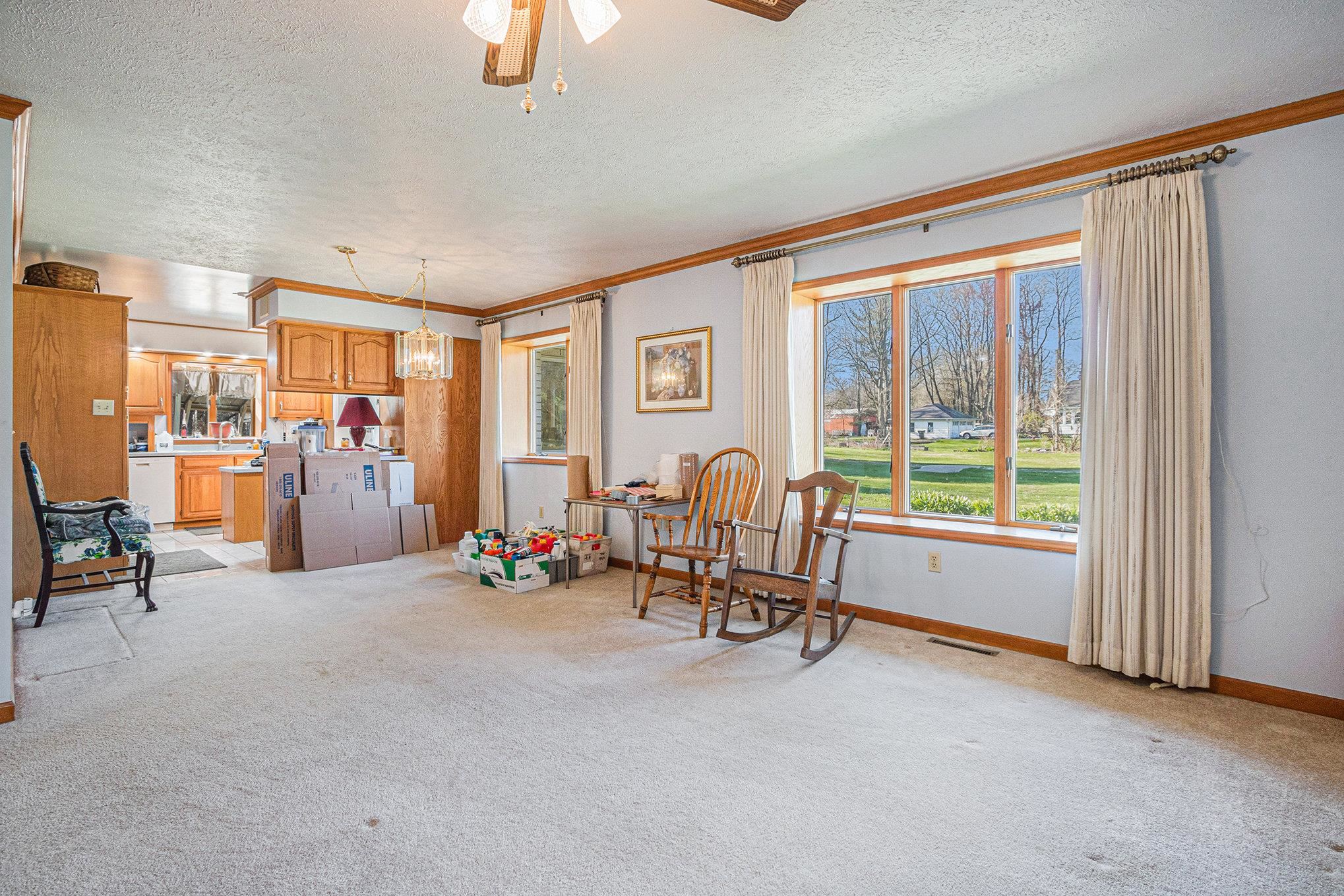 54733 Pear Road South Bend, IN 46628 - Photo 11 of 35