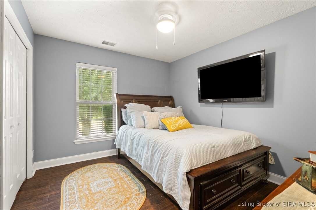 1329 Valley View Road New Albany, IN 47150 - Photo 26 of 35