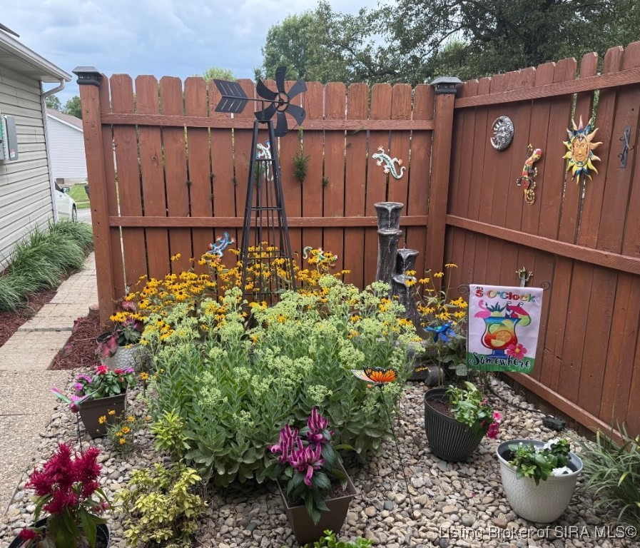 1329 Valley View Road New Albany, IN 47150 - Photo 30 of 35