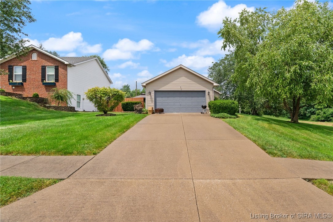 1329 Valley View Road New Albany, IN 47150 - Photo 34 of 35