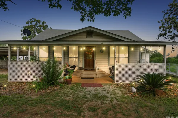 $349,999 | 14011 Wisdom Road, Atascosa, TX 78002