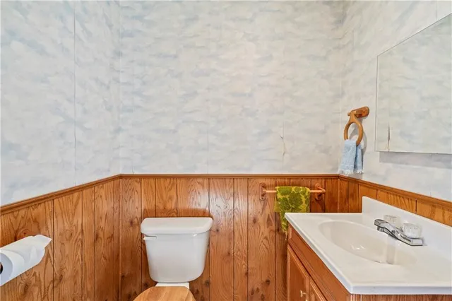 a bathroom with a sink and a toilet