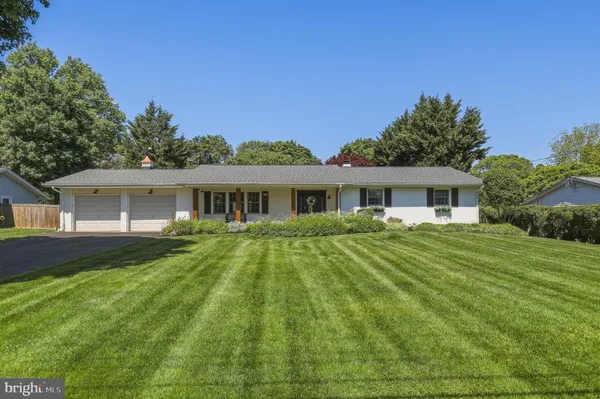 $720,000 | 25904 Reva Drive, Damascus, MD 20872