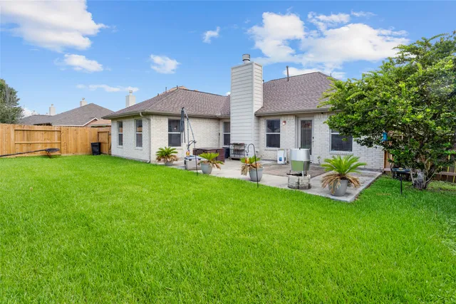 $394,999 | 2117 Laughing Gull Lane, League City, TX 77573