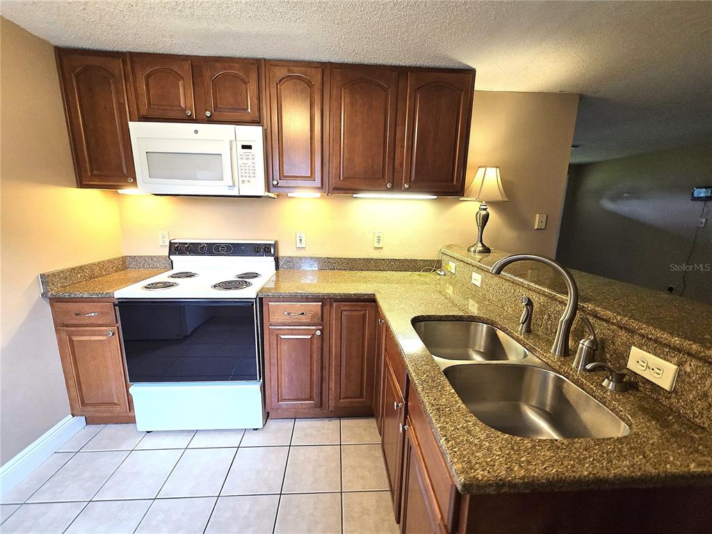 1214 Jerry Smith Road Dover, FL 33527 - Photo 23 of 50 Gallery Image 23