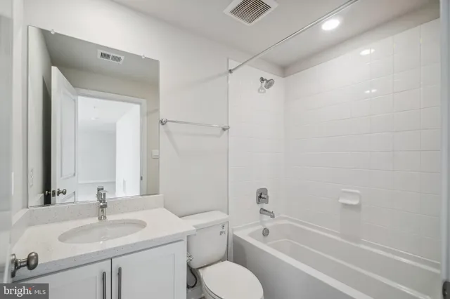 $669,990 | 4 Comes Rdg Court, Rosedale, MD 21237