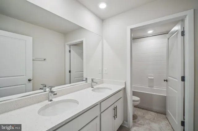 $669,990 | 4 Comes Rdg Court, Rosedale, MD 21237