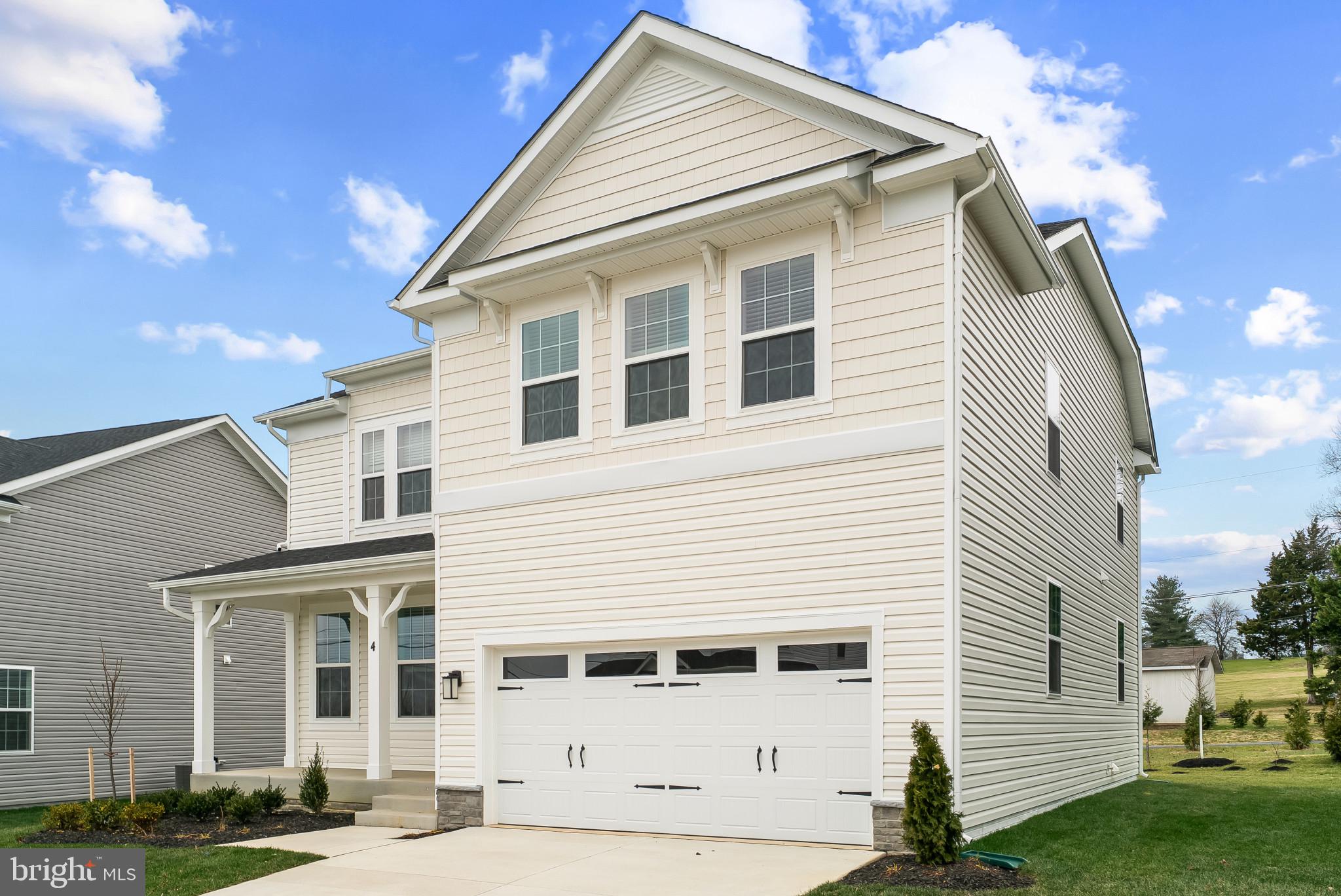4 Comes Rdg Court Rosedale, MD 21237 - Photo 2 of 36 Gallery Image 2