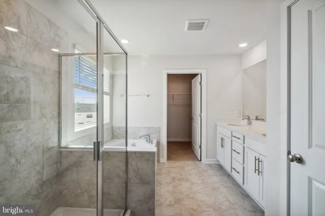 $669,990 | 4 Comes Rdg Court, Rosedale, MD 21237