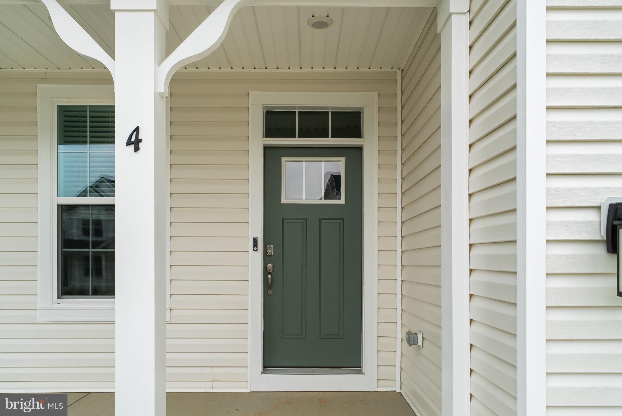 4 Comes Rdg Court Rosedale, MD 21237 - Photo 4 of 36 Gallery Image 4