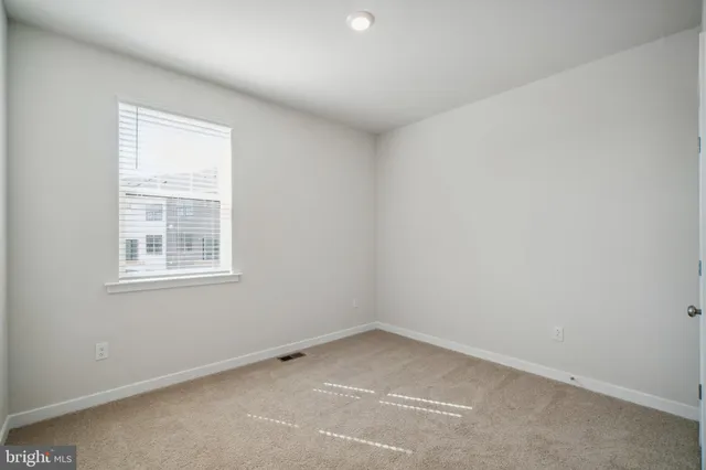 $669,990 | 4 Comes Rdg Court, Rosedale, MD 21237