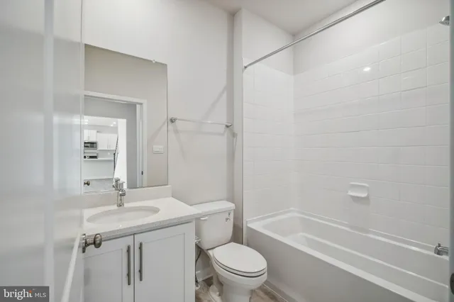 $669,990 | 4 Comes Rdg Court, Rosedale, MD 21237