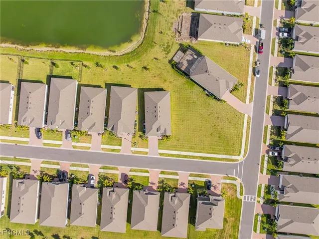a view of an ocean and city