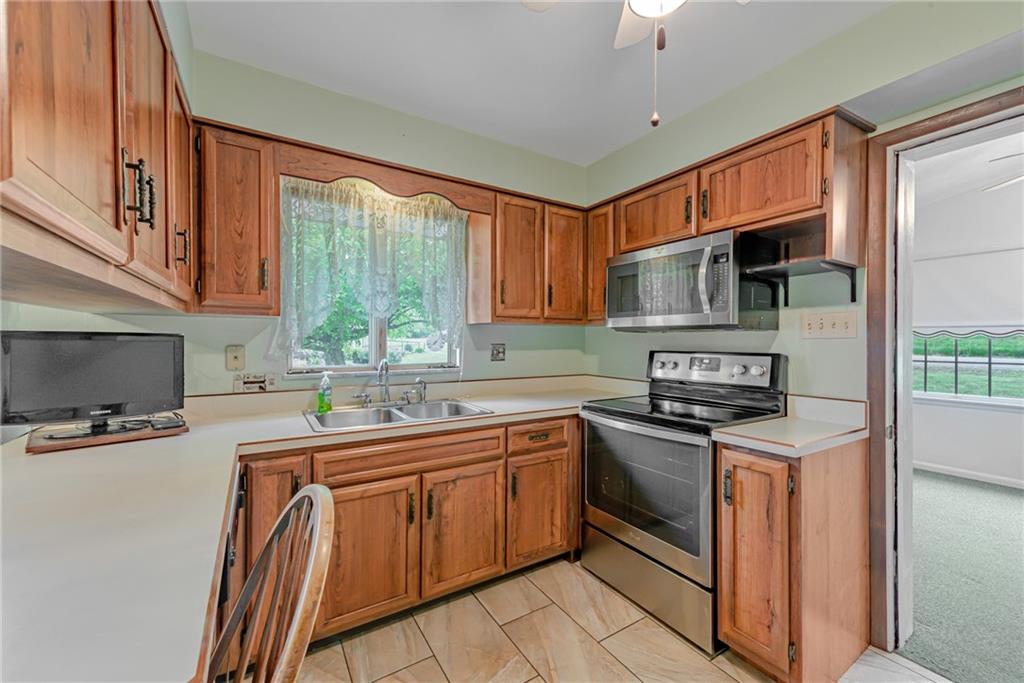 2375 Mt Pleasant Road Mount Pleasant, PA 15666 - Photo 10 of 25 Gallery Image 10