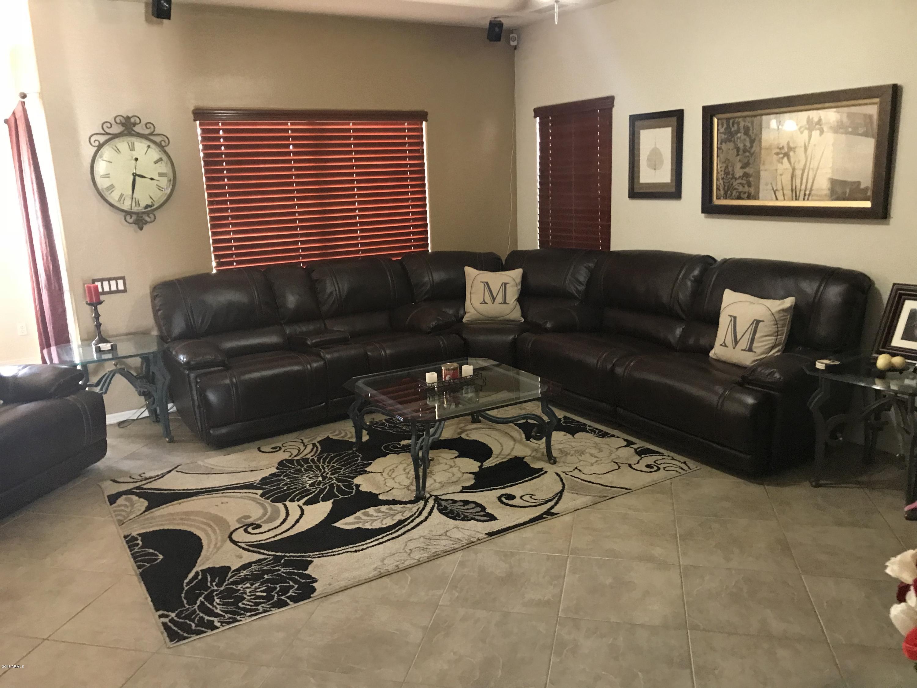 2019 West Kathleen Road Phoenix, AZ 85023 - Photo 7 of 18 38643DBB-D892-4F24-990C-A11C559F3AEE