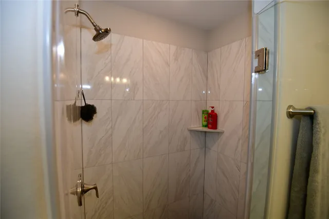 $2,800 | 100 Wildwood Lake Drive, Huntsville, TX 77340