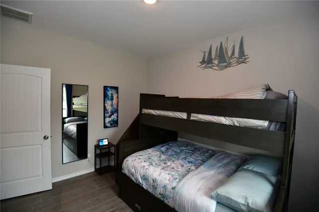 $2,800 | 100 Wildwood Lake Drive, Huntsville, TX 77340