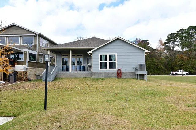 $2,800 | 100 Wildwood Lake Drive, Huntsville, TX 77340